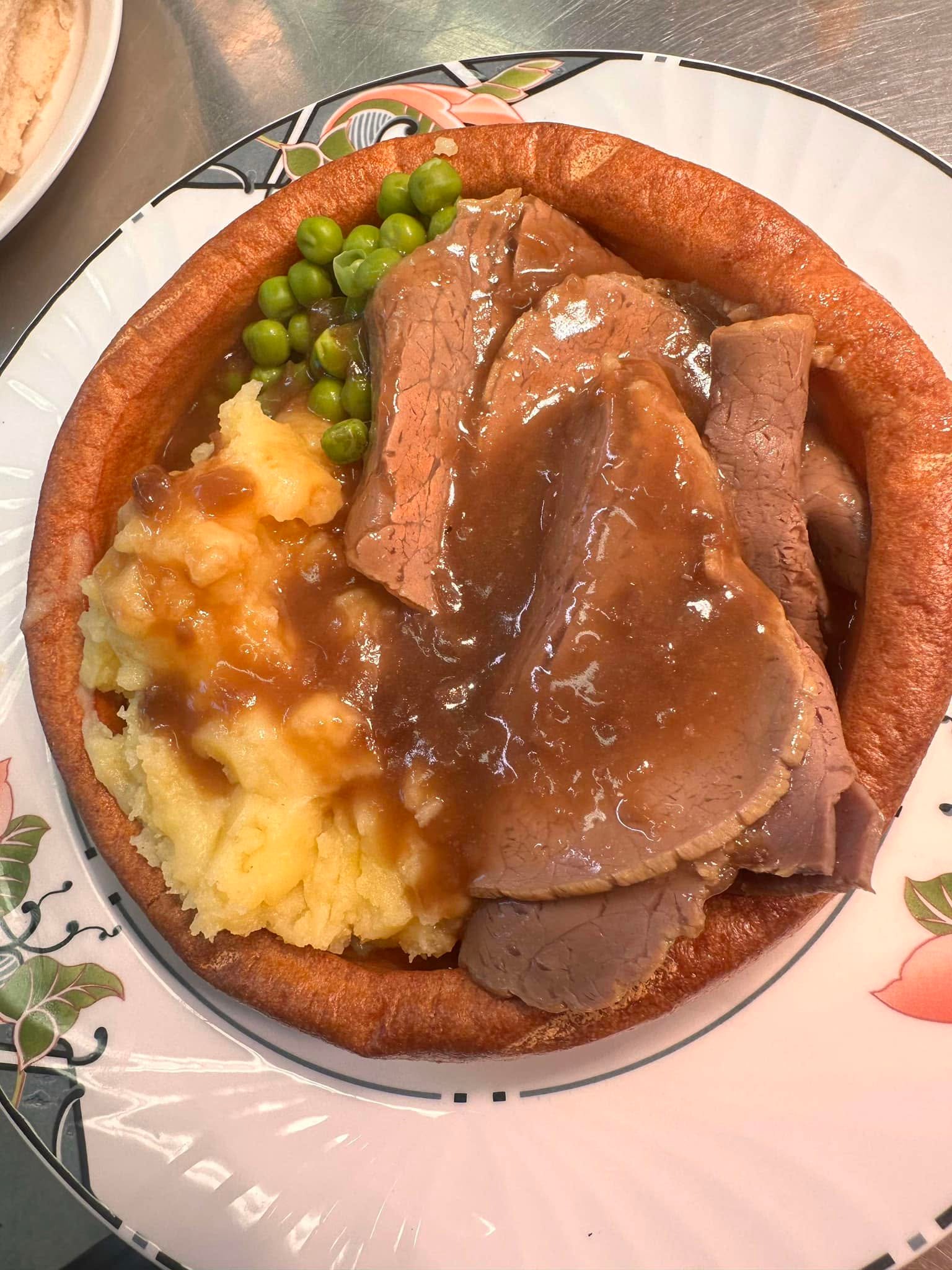 Homemade pie with mash and gravy